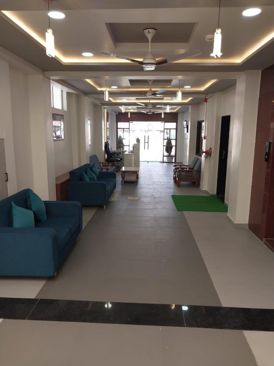 Palanpur Hotel Aagman מראה חיצוני תמונה
